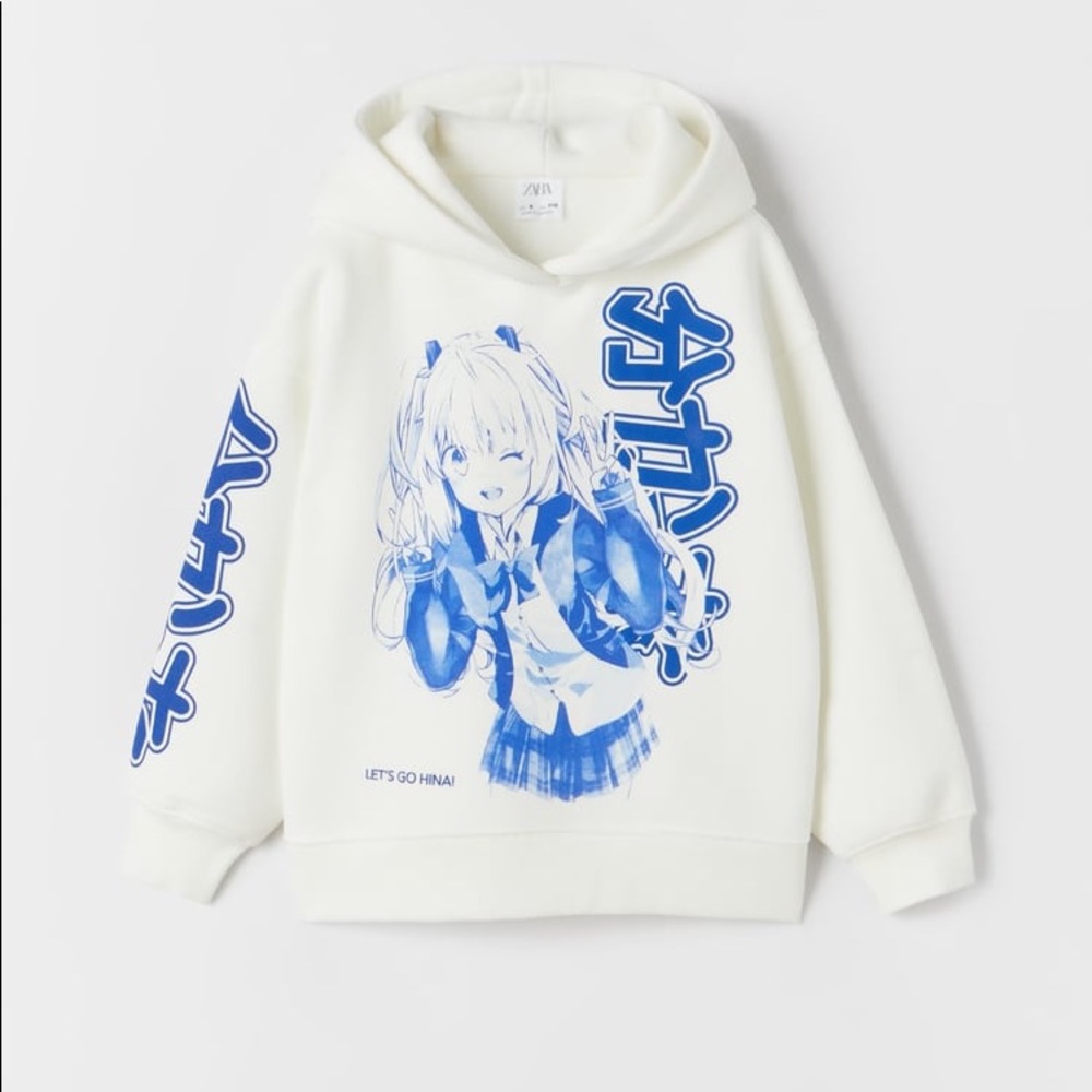 ZARA | NWT WHITE EMBOSSED MANGA SWEATSHIRT